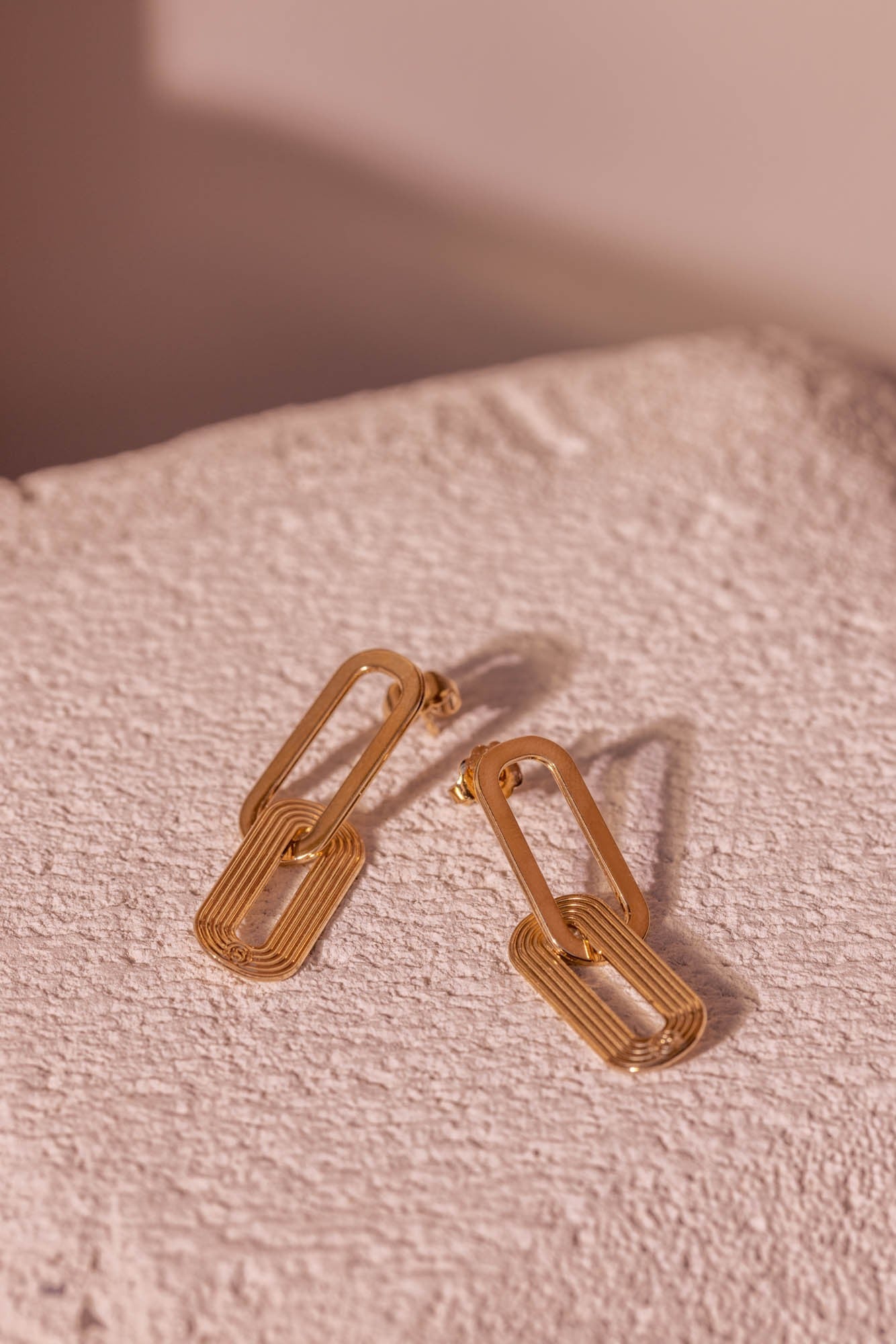 boucles-oreilles-plaque-or-mirette