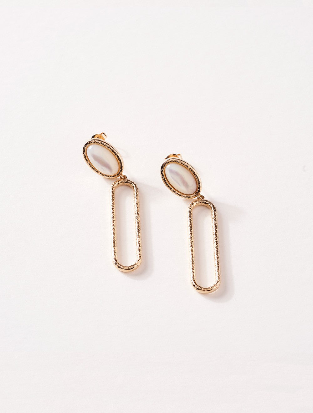 boucles-oreilles-aussiere-pendantes-plaque-or-ete