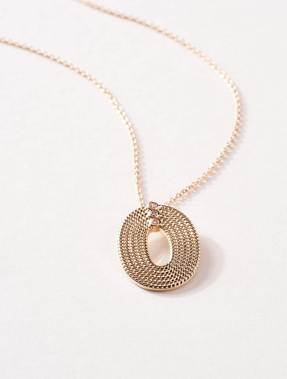 collier-plaque-or-equinoxe-zirconium