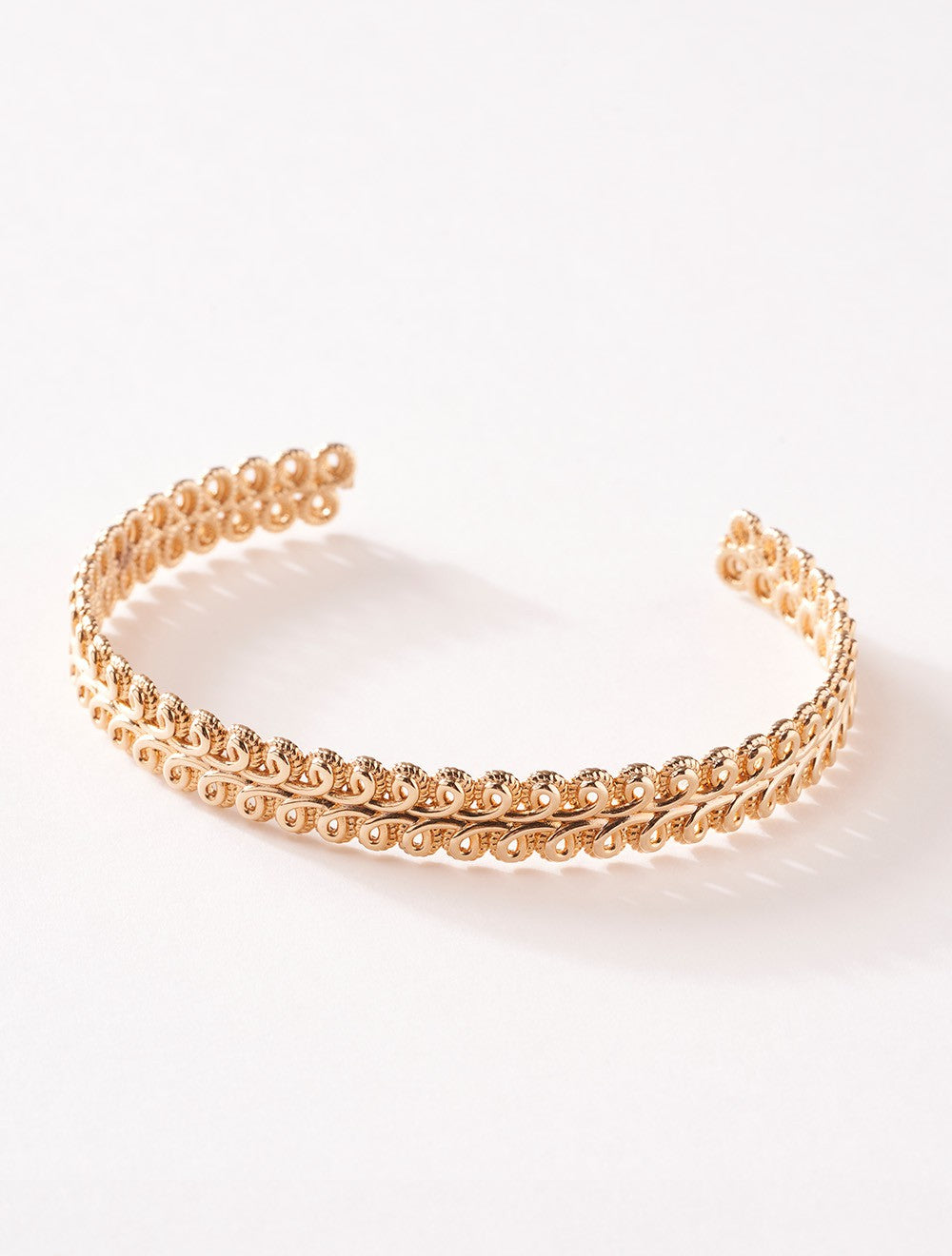 Bracelet jonc passementerie plaqué or