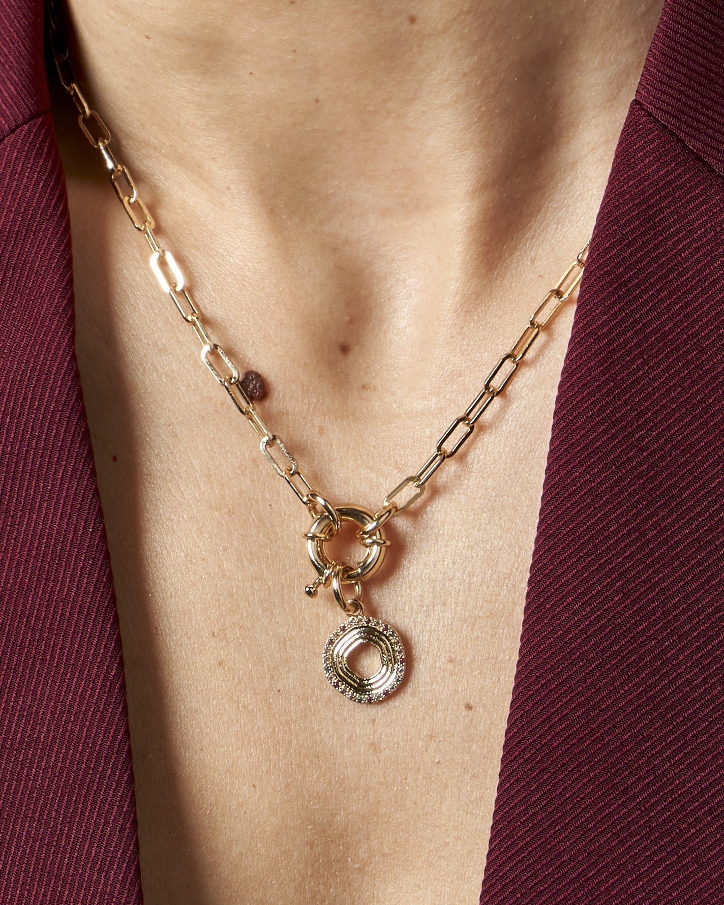 collier pastel en plaqué or et oxyde de zironium
