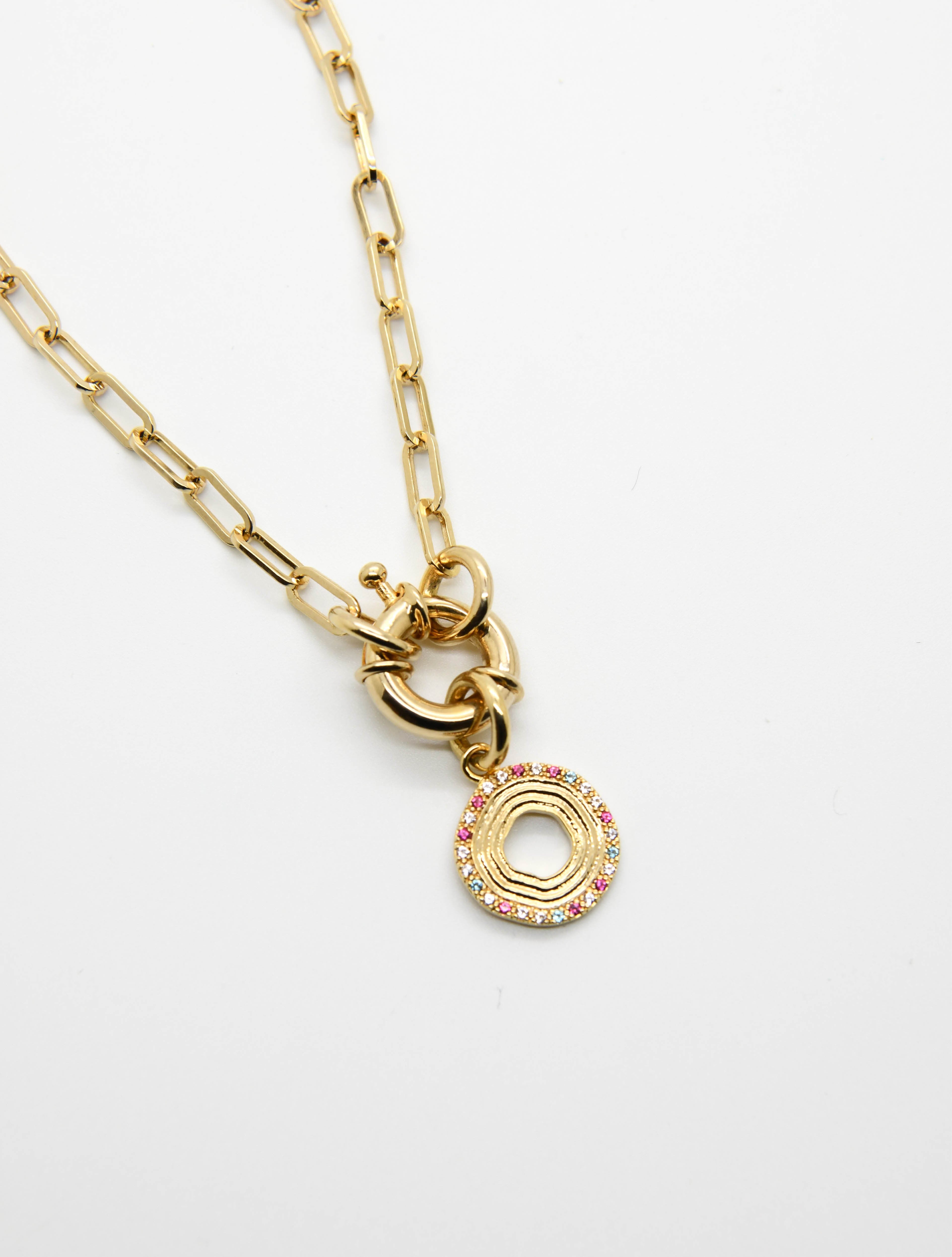 collier pastel en plaqué or et oxyde de zironium