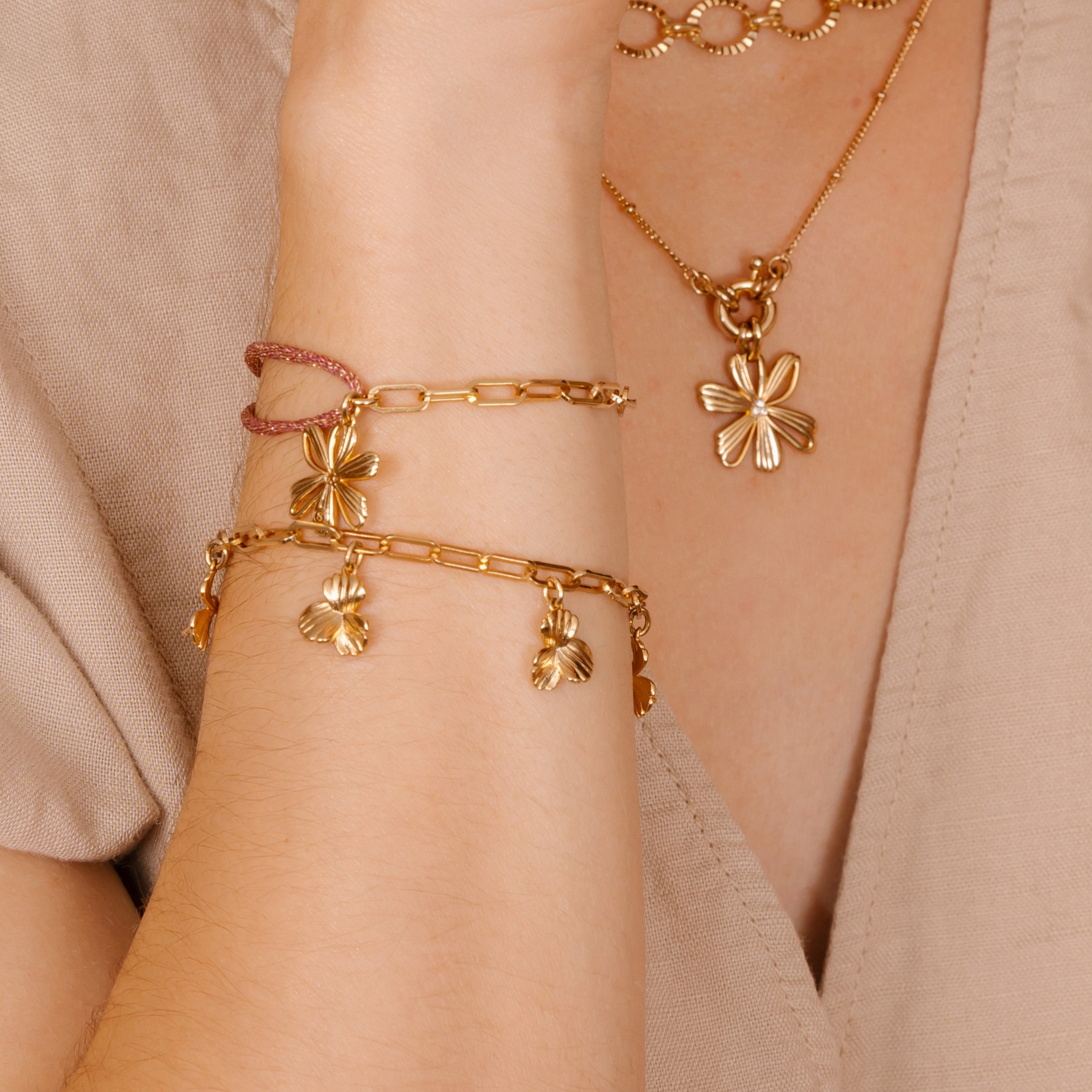 Bracelet Pivoine en plaqué or avec pierre zirconium – Saunier Bijoux