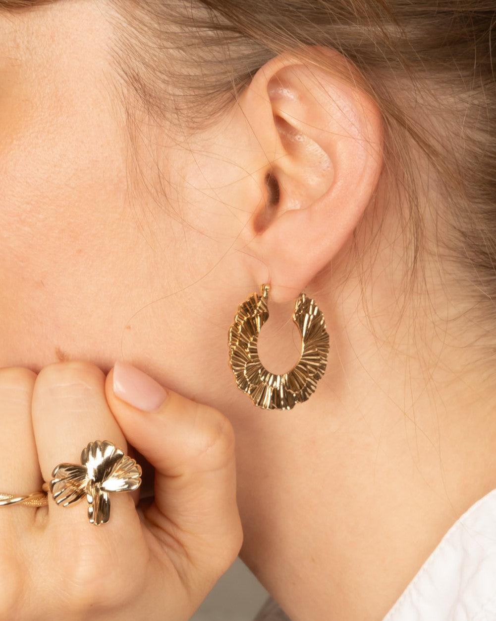 Boucles créoles ombrelle en plaqué or – Saunier Bijoux